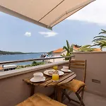 Easy * Mali Lošinj