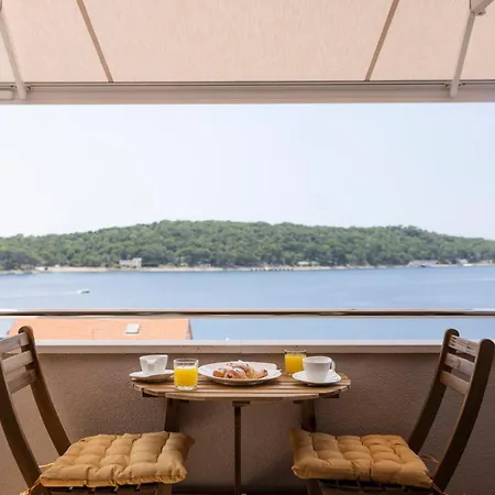 Easy * Mali Lošinj